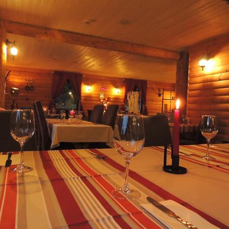 Auberge "La Fourchette Paysanne" Dochamps Dış mekan fotoğraf